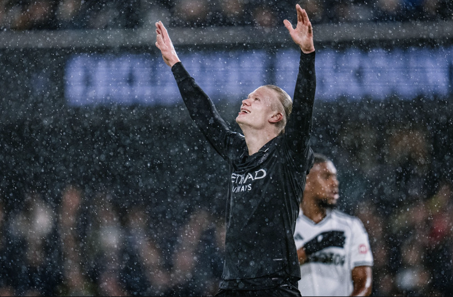 Haaland ngất ngây hạnh phúc ngày gia nhập "Câu lạc bộ 100 bàn" 1 Haaland ngất ngây hạnh phúc khi gia nhập