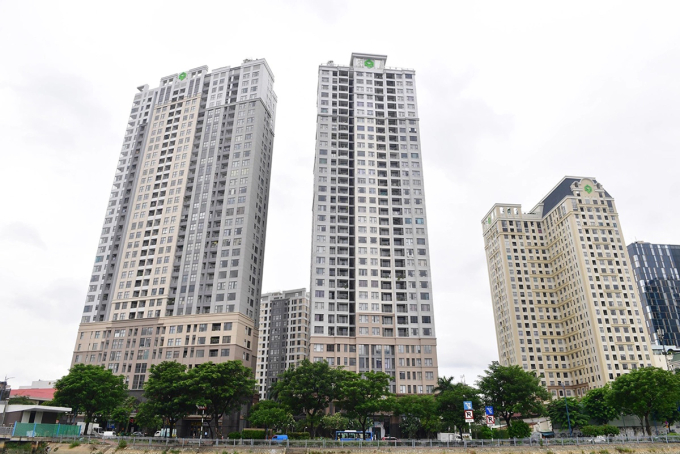 Dự án hiện hữu trên khu đất 39-39B Bến Vân Đồn. Ảnh: Thanh Tùng