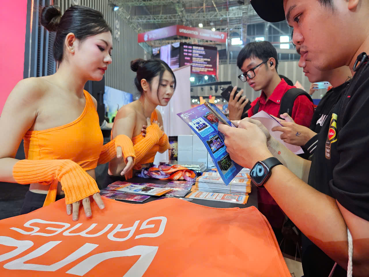 Hàng ngàn game thủ tụ hội tại sự kiện game lớn nhất Việt Nam năm 2025 3 Hàng ngàn game thủ tụ hội tại sự kiện game lớn nhất Việt Nam năm 2025 - Ảnh 3.