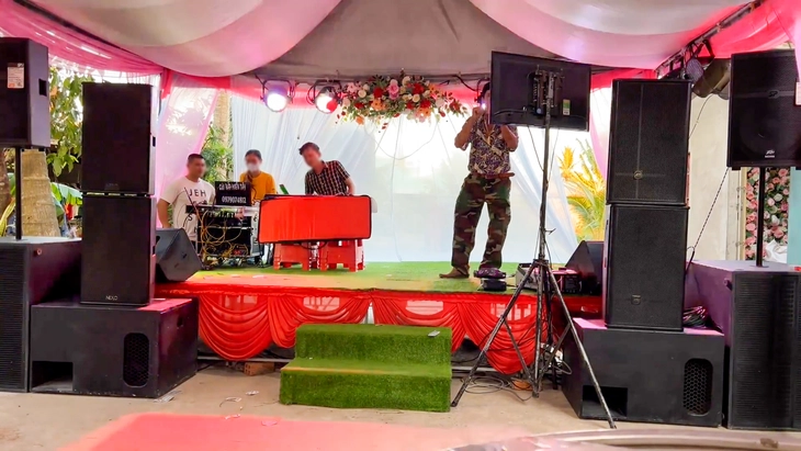 Hát Sầu tím thiệp hồng, Đêm cuối đến Lương Sơn Bá - Chúc Anh Đài trong tiệc cưới, nên cười hay khóc? - Ảnh 1.