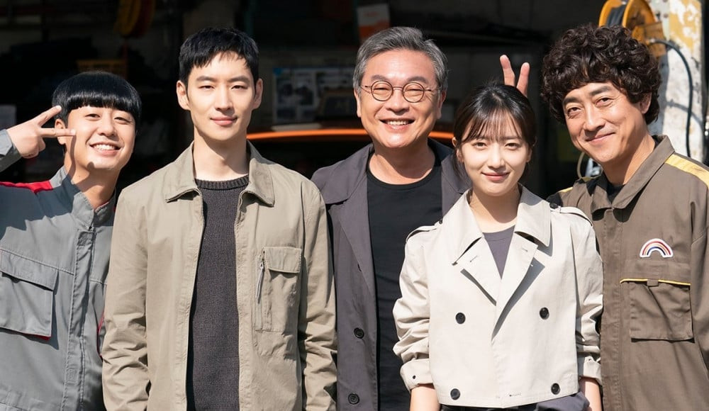 Hậu trường Taxi Driver 3: Khám phá những bí mật đằng sau thành công rực rỡ - Ảnh 1. Hậu trường Taxi Driver 3: Khám phá những bí mật đằng sau thành công rực rỡ - Ảnh 1.