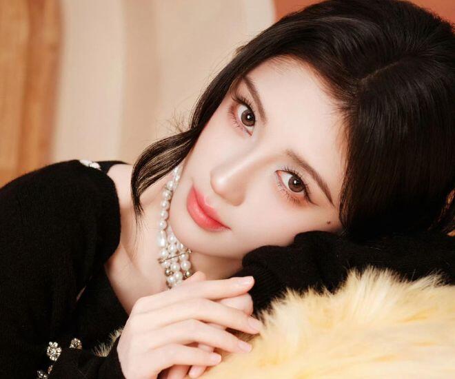 Truyền thông Trung Quốc rầm rộ đưa tin về tranh chấp giữa Cúc Tịnh Y và công ty quản lý cũ - Siba Media.