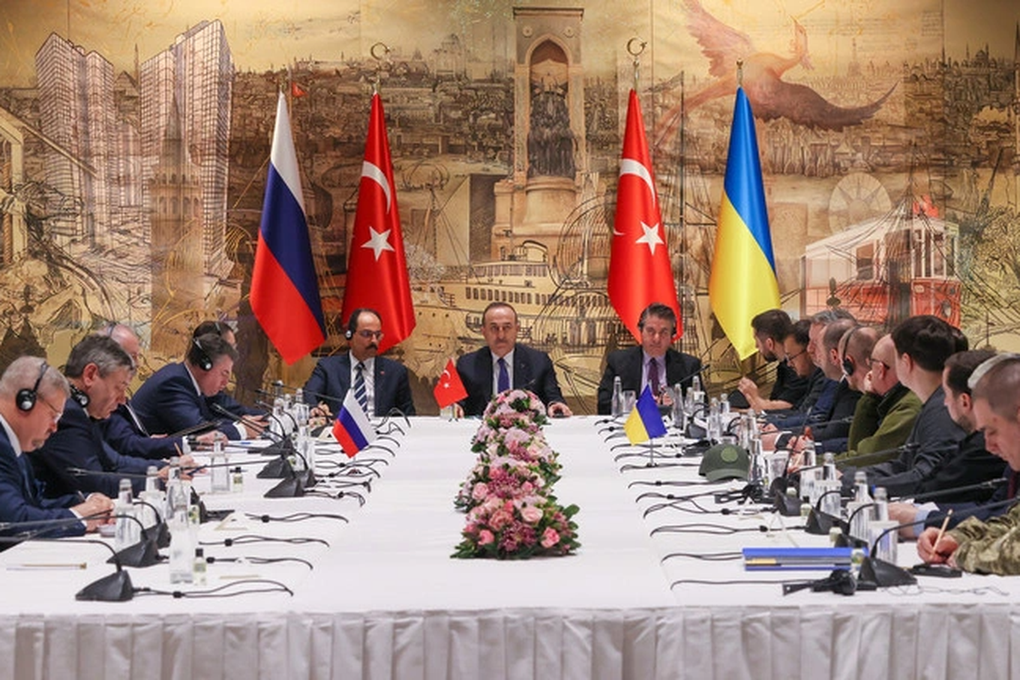 Hé lộ kênh liên lạc bí mật giữa Nga và Ukraine trong gần 4 năm chiến sự - 1