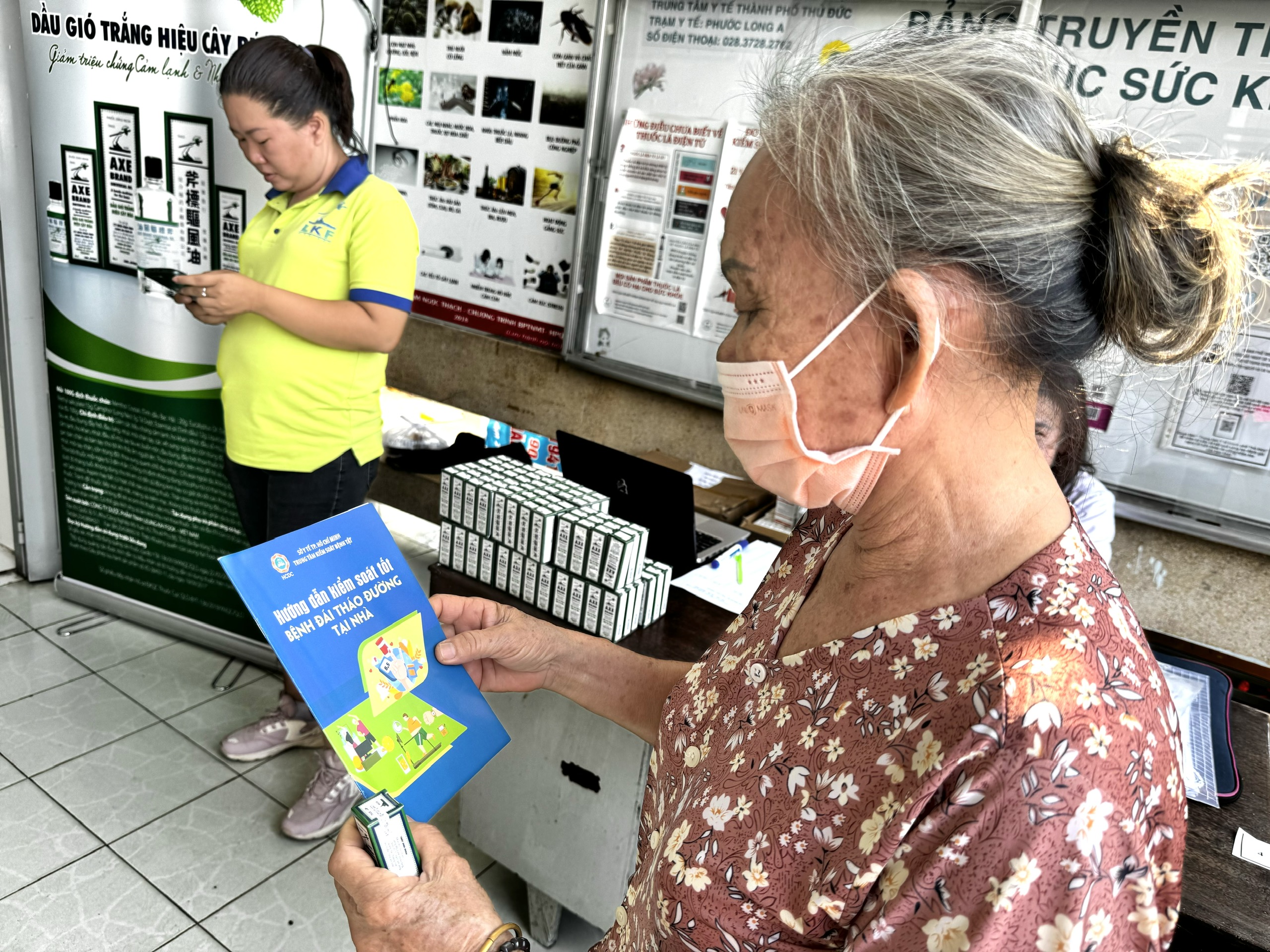 Hệ thống y tế cơ sở tại TP.HCM được sắp xếp và vận hành ra sao từ ngày 1-1-2026? - Ảnh 1.