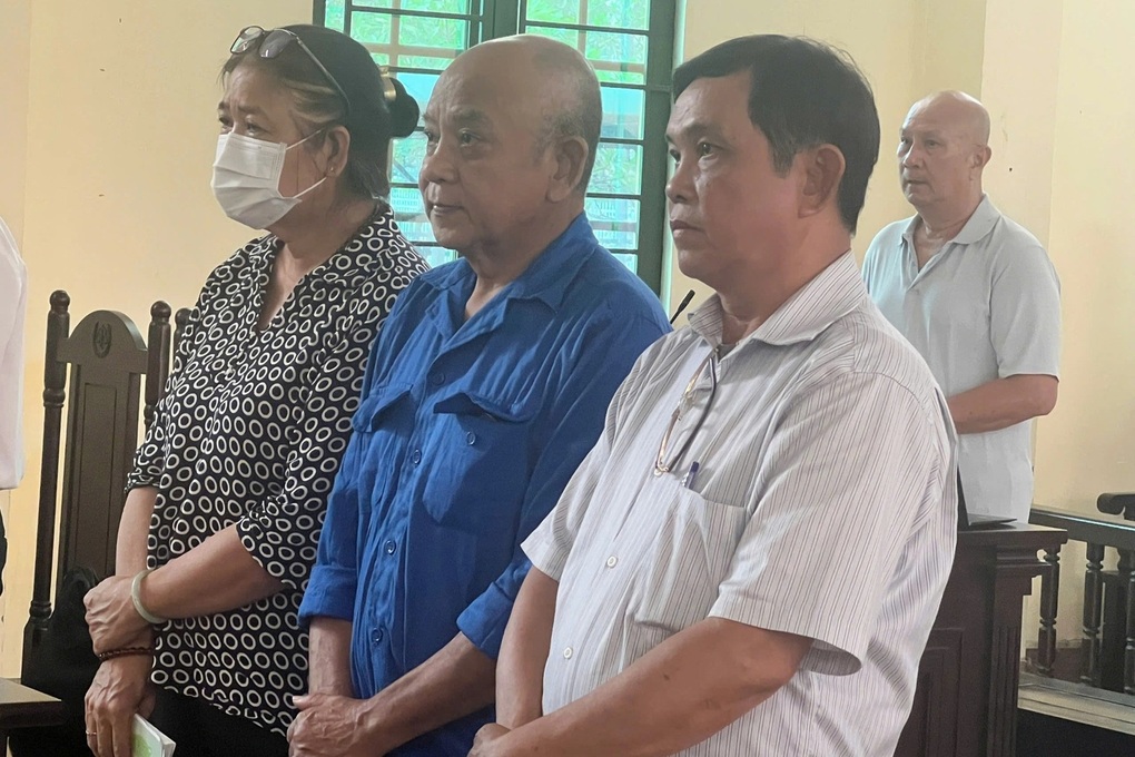 Những điều lạ ở loạt doanh nghiệp xin làm đường sắt cao tốc - 5