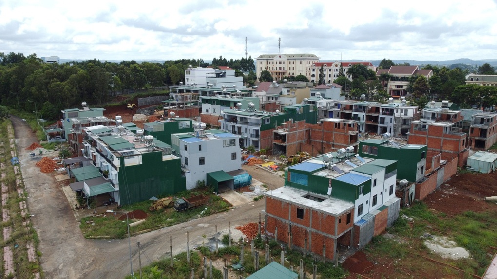 Hồ sơ doanh nghiệp “bán nhầm” nhà ở xã hội cho người thân quan chức - 1