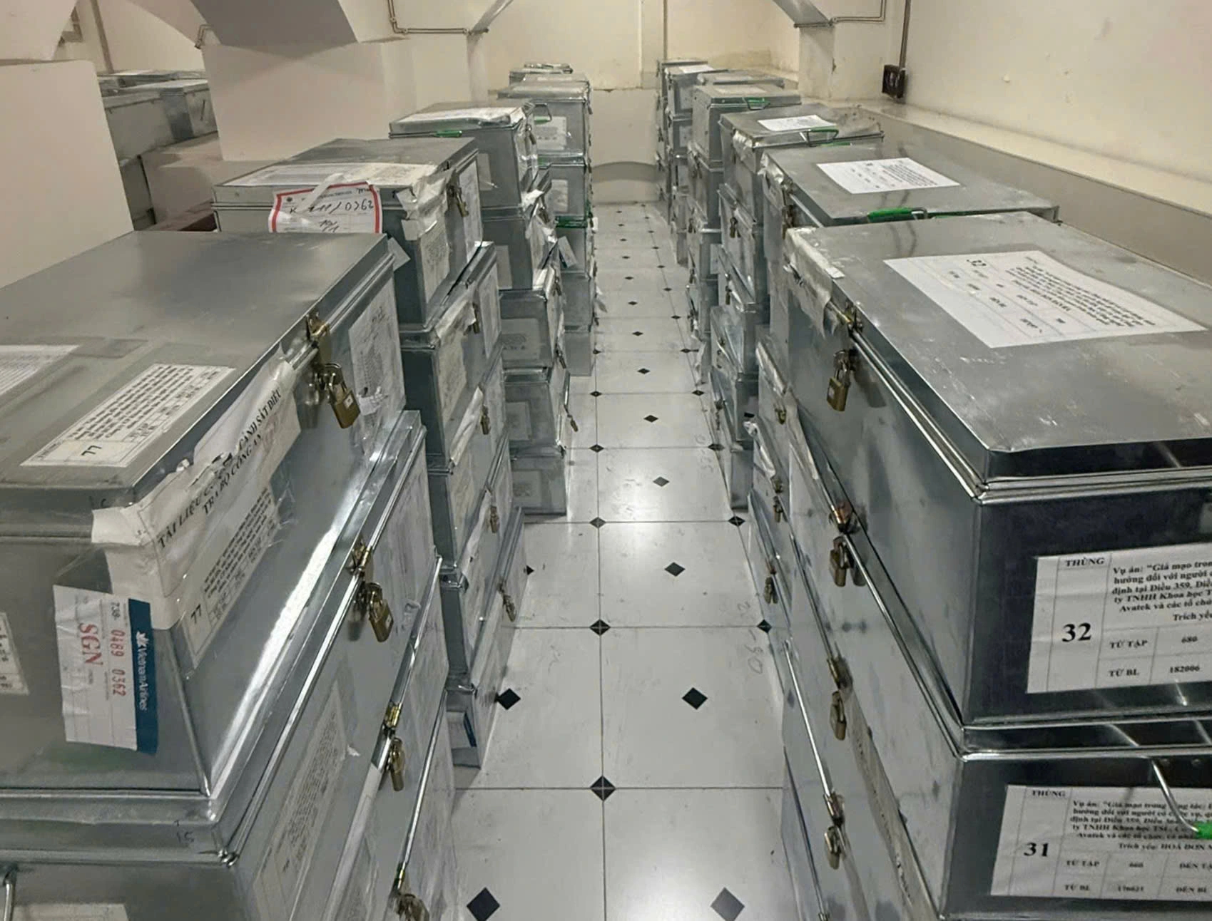 Vụ án Avatek: Hồ sơ hơn 1,1 triệu bút lục, vượt kỷ lục vụ Vạn Thịnh Phát- Ảnh 1.