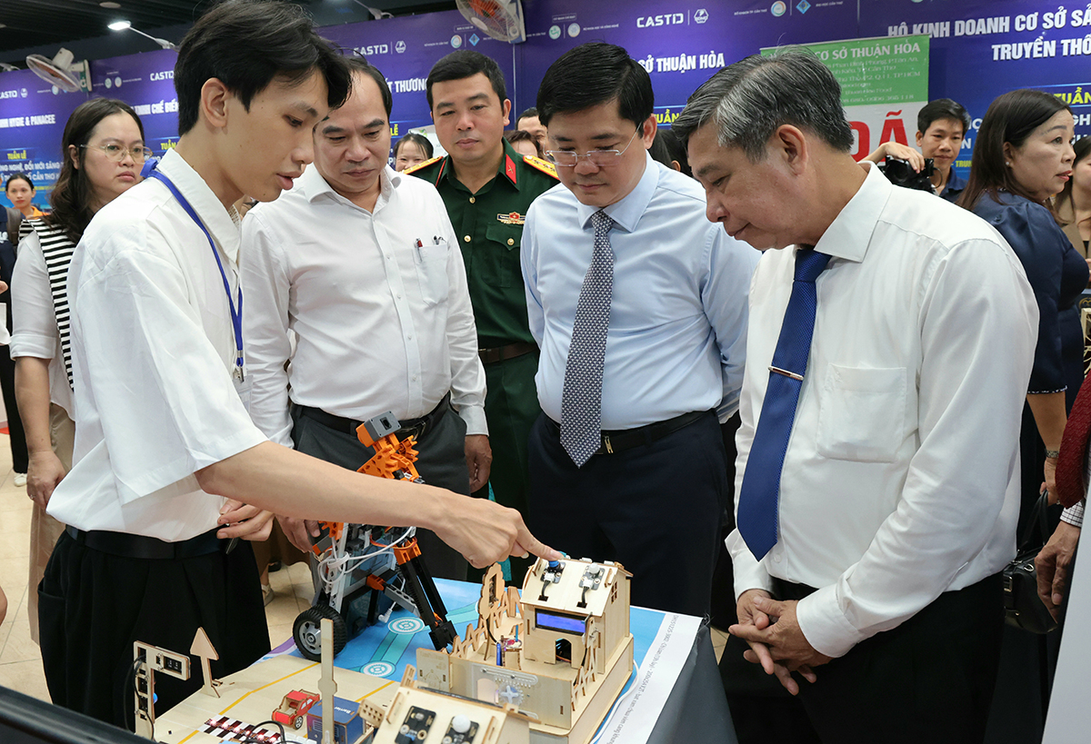 Ho tro Can Tho phat trien Trung tam Doi moi