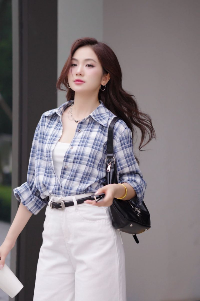 Họa tiết ca rô trở lại, giúp nàng mặc đẹp mà không hề lỗi mốt 5 Họa tiết ca rô trở lại, giúp nàng mặc đẹp mà không hề lỗi mốt - Ảnh 5.