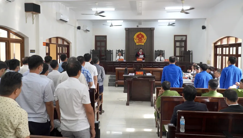 HĐXX quyết định hoãn phiên toà xét xử sơ thẩm. Ảnh: VŨ HỘI sân bay Long Thành 1.jpg