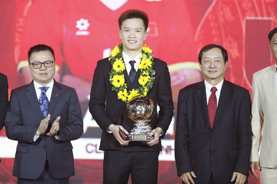 Hoàng Đức xứng đáng đoạt Quả bóng vàng Việt Nam 2025? - Ảnh 1.