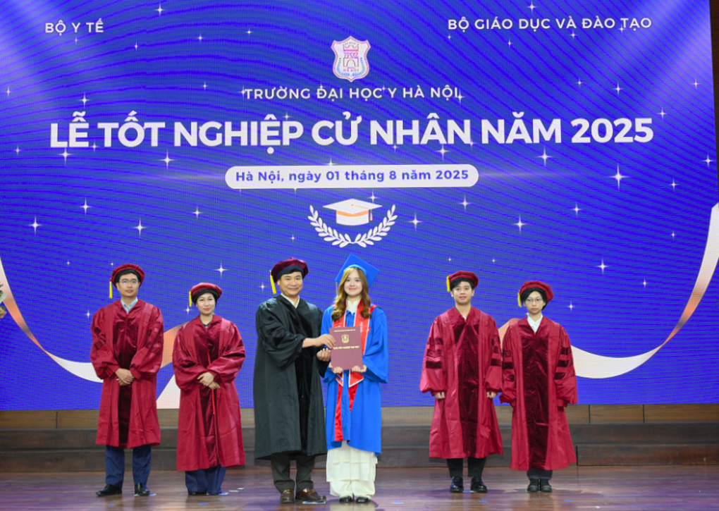 Học ngành y ra trường là có việc làm ngay? - 1