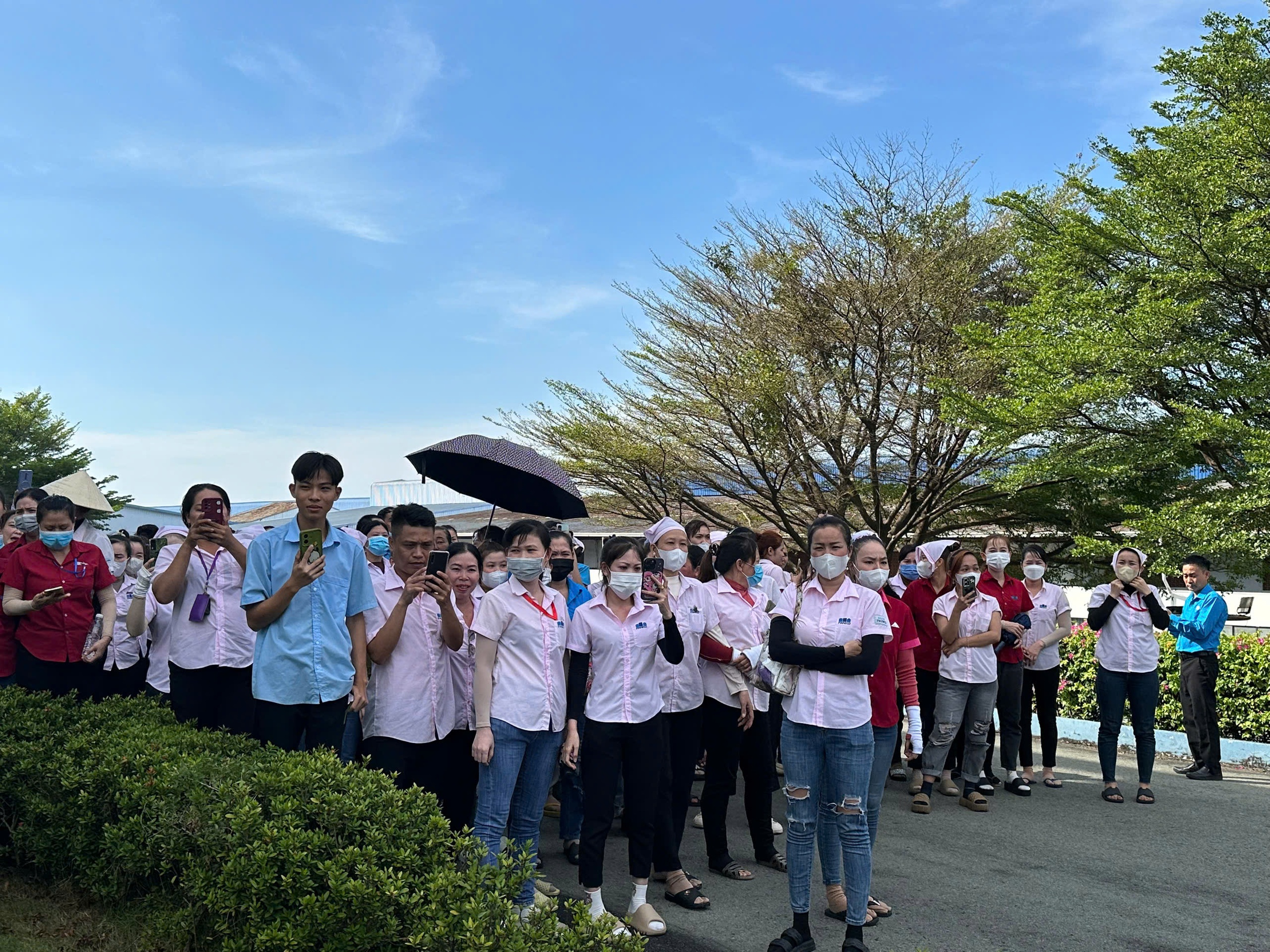 Hơn 2.600 công nhân của doanh nghiệp FDI đóng cửa được nhận lương tháng 13 - Ảnh 1. lương tháng 13 - Ảnh 1.