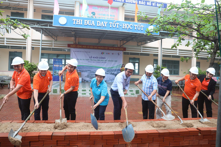 Hơn 3 tỷ đồng hồi sinh trường học vùng lũ Gia Lai 1 Hon 3 ty dong hoi sinh truong hoc vung lu