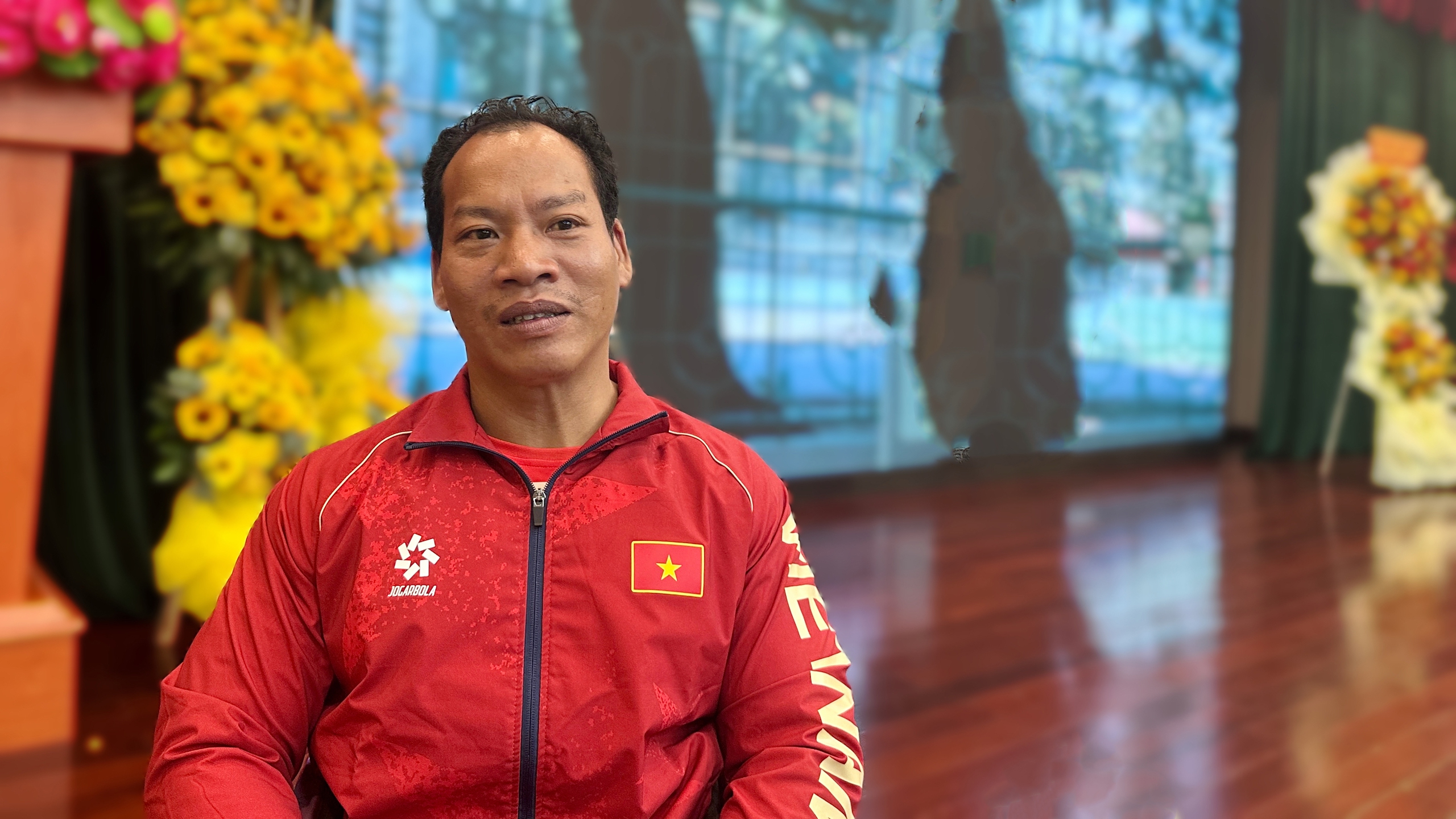 Huyền thoại Lê Văn Công nói lời gan ruột, không dám phẫu thuật vì sợ lỡ cơ hội giành vàng…- Ảnh 1.