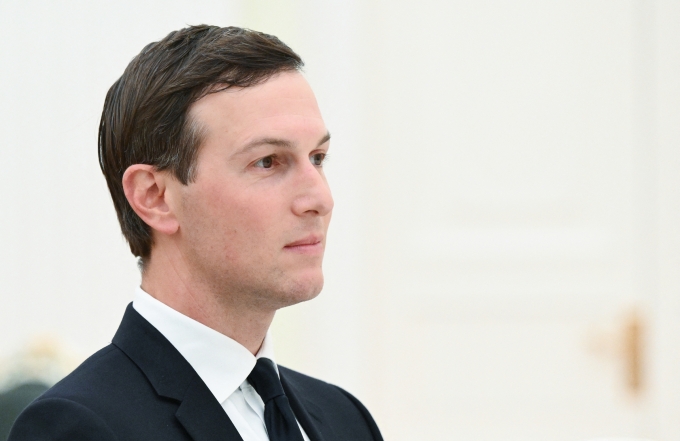 Jared Kushner trong cuộc gặp Tổng thống Nga Vladimir Putin tại Moskva ngày 2/12. Ảnh: AFP