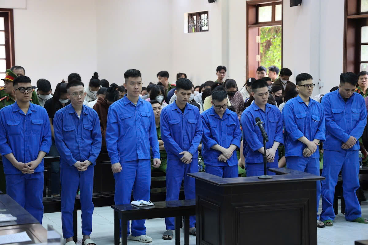 Tuyên án vụ 'lùa' khách đi xem đất để bày trò lừa đảo - Ảnh 1.