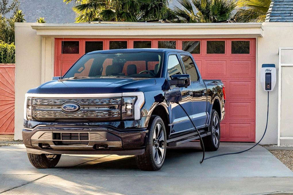 “Khai tử” nhiều mẫu xe điện, Ford chuyển hướng sang công nghệ gì? - 1