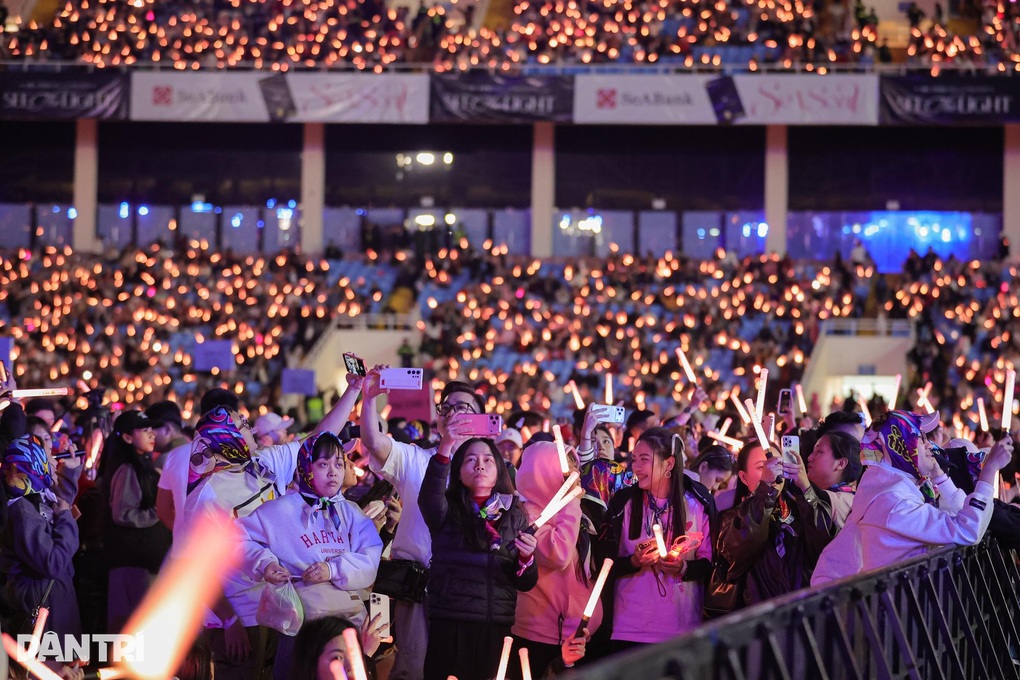 Khán giả mua vé 2 triệu đồng than không nghe thấy gì ở đêm nhạc Mỹ Tâm - 3