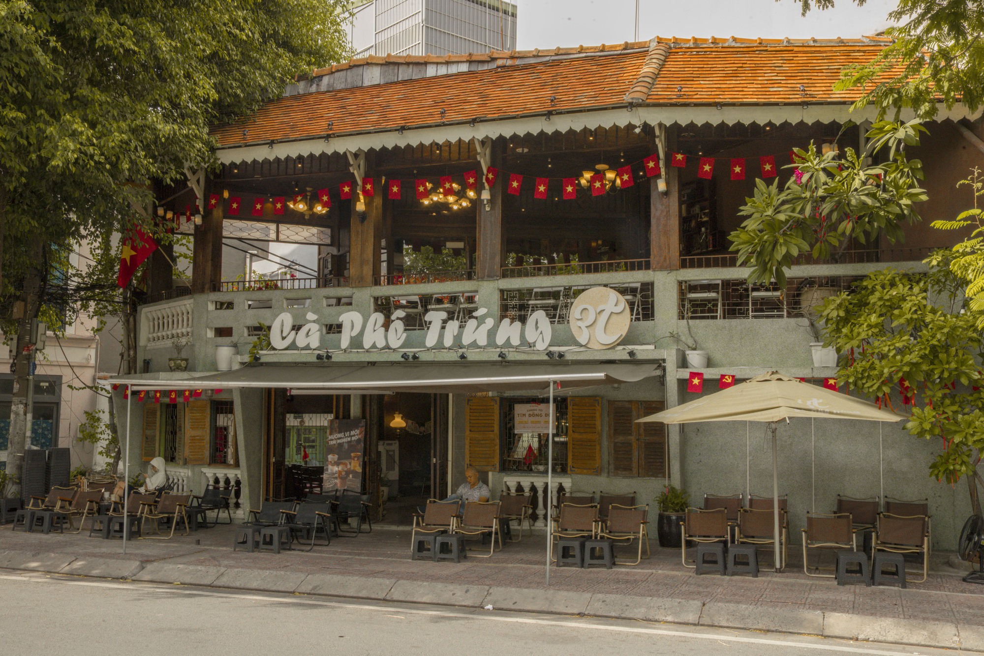 Văn hoá làm nên khác biệt trong F&B: Khi Cà Phê Trứng 3T, Queenam và Khoai Lang Nướng trở thành cầu nối với người trẻ- Ảnh 1.