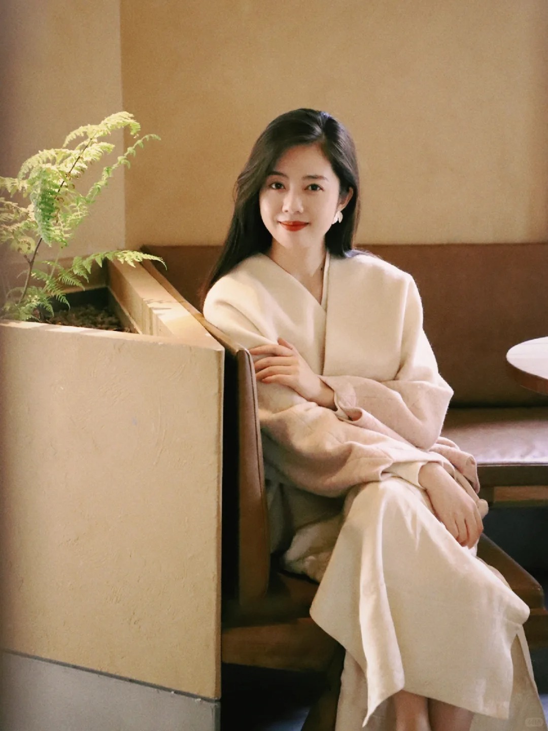 Khí chất sạch sẽ - trang sức đắt giá nhất của phụ nữ trưởng thành - Ảnh 1.