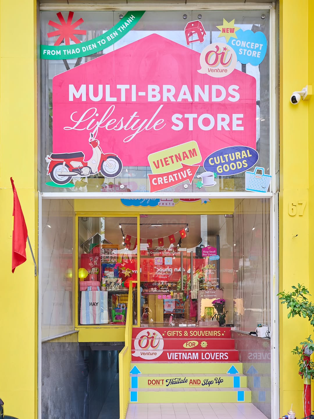 Khi người trẻ kể lại văn hoá Việt trong những cửa hàng lưu niệm kiểu mới, 1 cái tên gây chú ý tại WeYoung 2025- Ảnh 1.