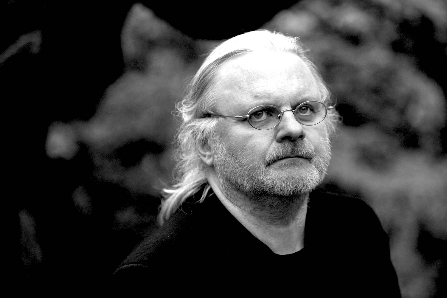 Sách hay Jon Fosse: Tối giản trong văn chương và chiều sâu tâm hồn con người - Ảnh 1.