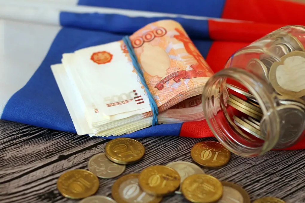 Khối tài sản 210 tỷ euro của Nga có nguy cơ bị phong tỏa mãi? - 1