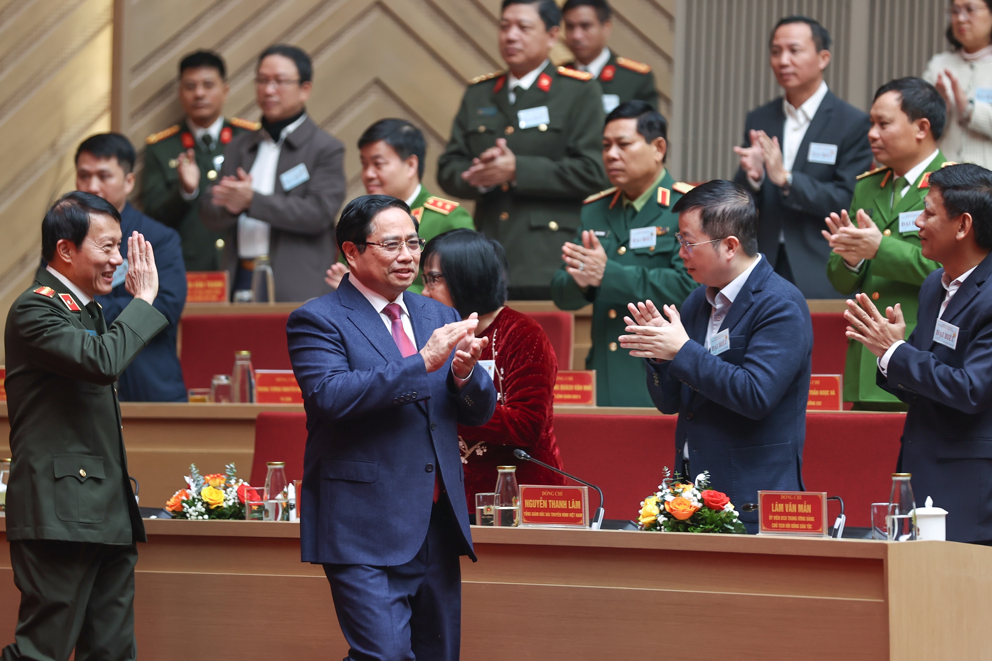 Không để xảy ra các 'điểm nóng' an ninh trật tự tại Đồng bằng sông Cửu Long- Ảnh 1.