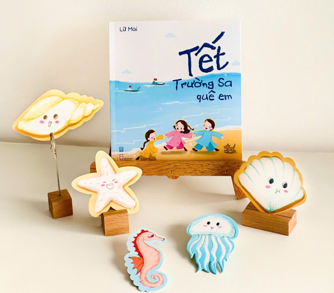 Ấn phẩm do Công ty TNHH Văn hóa và Truyền thông Thảo Nguyên, Carobooks phát hành. Ảnh: Nhân vật cung cấp