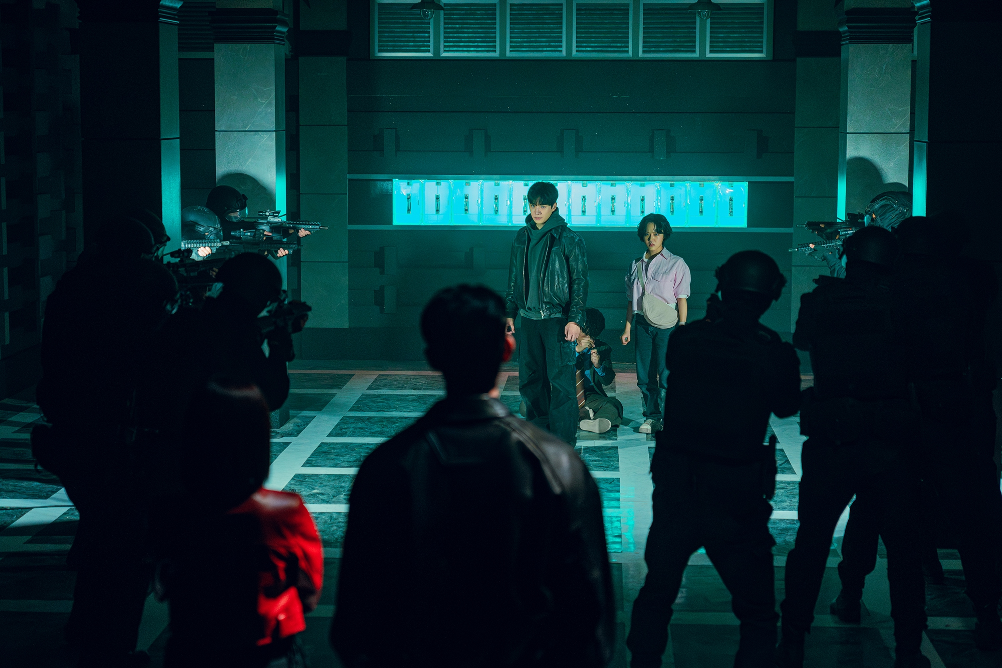 Không ngờ Hàn Quốc lại có phim siêu anh hùng hay cỡ này: Nam chính xứng đáng 10/10 điểm, xem hết 8 tập trong 1 nốt nhạc- Ảnh 3.