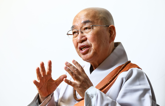 Không phải Lee Kwang Soo, đây mới là người đặc biệt chủ trì đám cưới Kim Woo Bin - Shin Min Ah!- Ảnh 1.