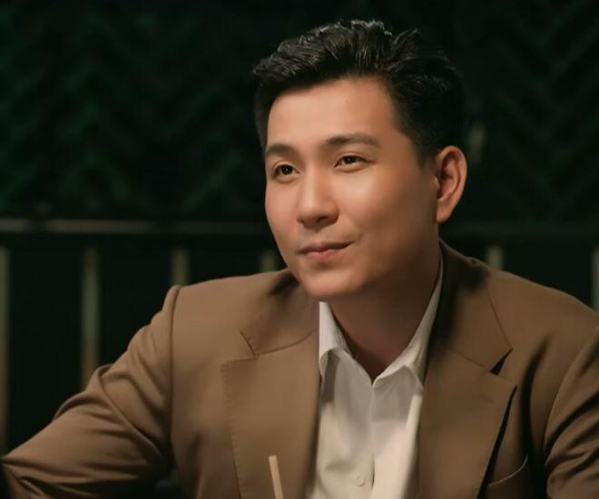 Không thể chê nổi mỹ nam Việt mặt búng ra trap boy: Ai đời đẹp quá thể đáng, cười một cái tim hẫng một nhịp- Ảnh 2.