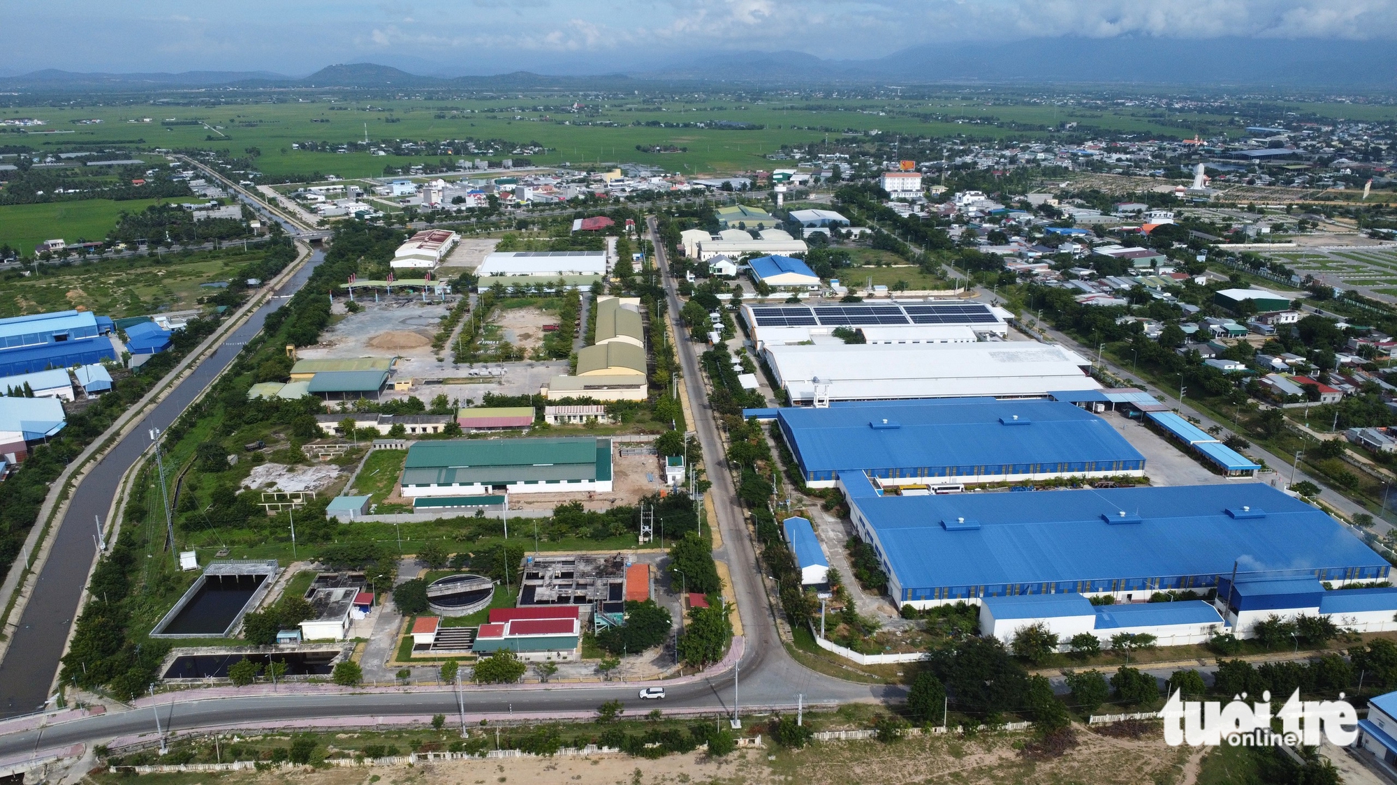 Khu công nghiệp phía nam Khánh Hòa xuống cấp, nguy cơ vi phạm quy định xả thải- Ảnh 1.