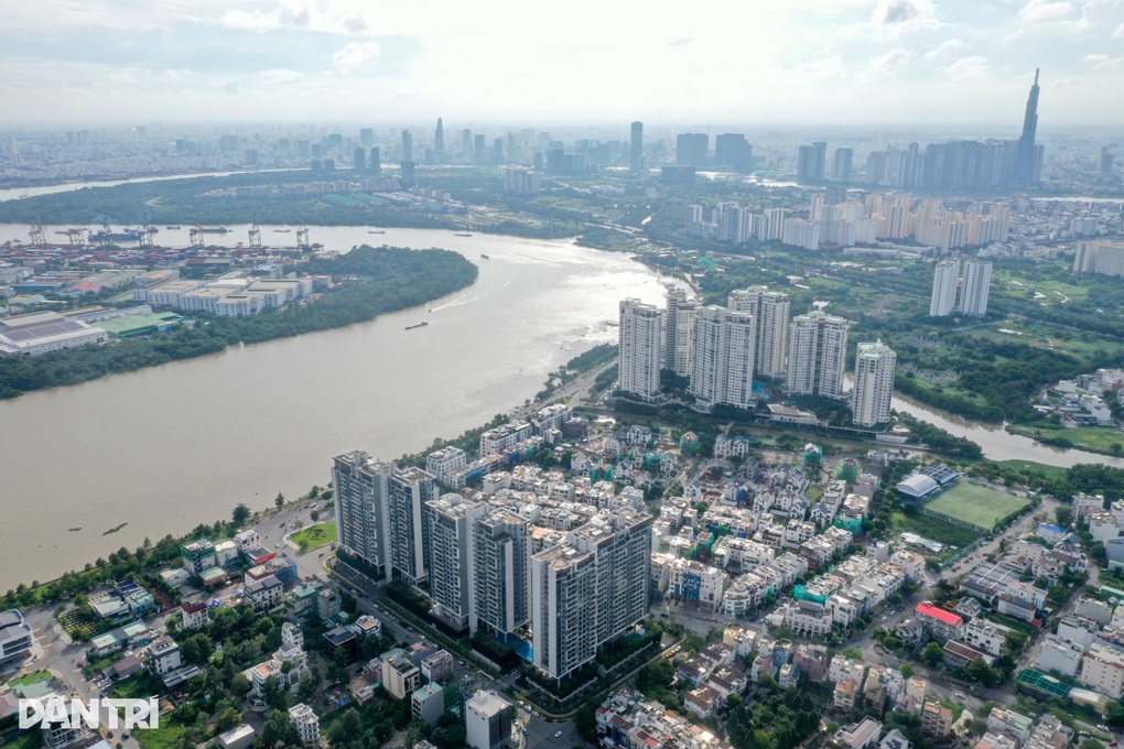 Kiếm 50 triệu đồng/tháng vẫn khó mua nhà, dưới 30 triệu gần như bất khả thi - 1