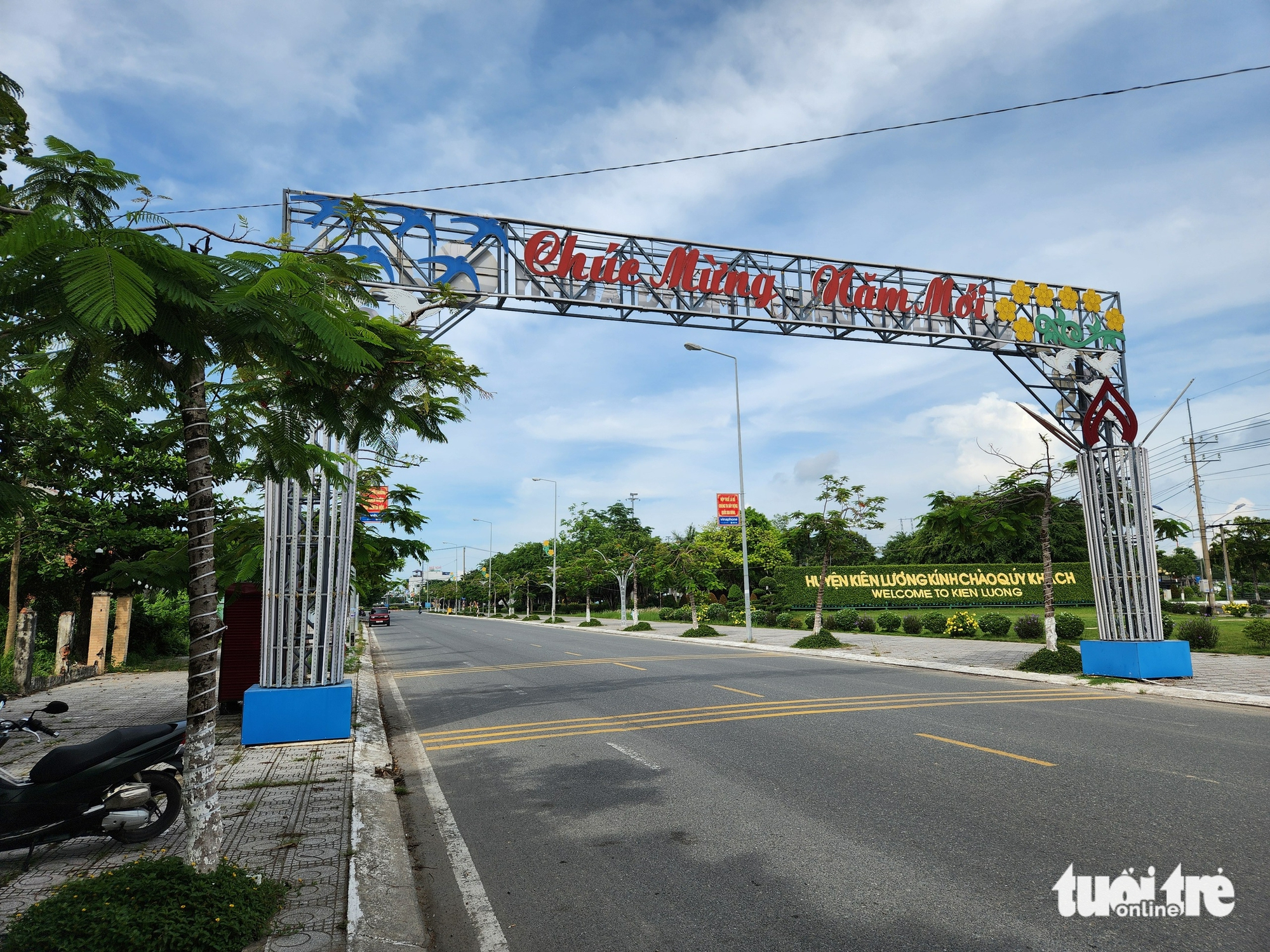 Kiểm điểm trách nhiệm nguyên Chủ tịch UBND huyện Kiên Lương cũ 1 Kiểm điểm trách nhiệm nguyên Chủ tịch UBND huyện Kiên Lương cũ - Ảnh 1.