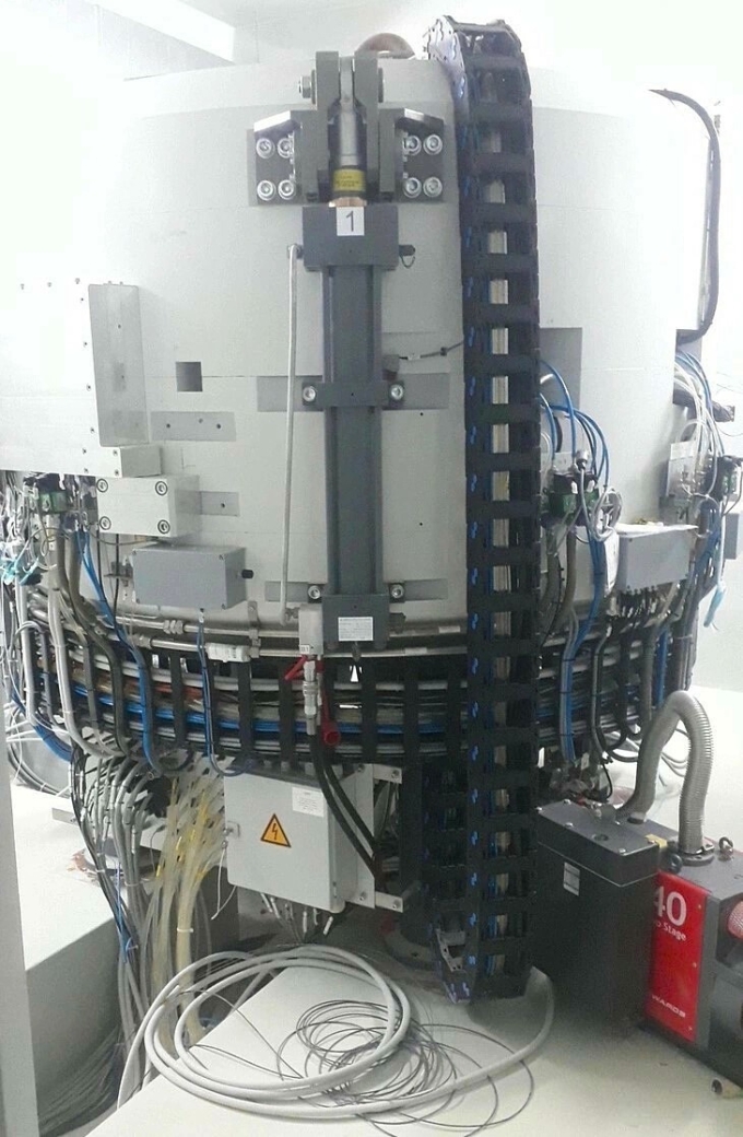 Máy phóng xạ trị ung thư ở Trung tâm Y học hạt nhân và xạ trị Kiên Giang. Ảnh:Dương Đông