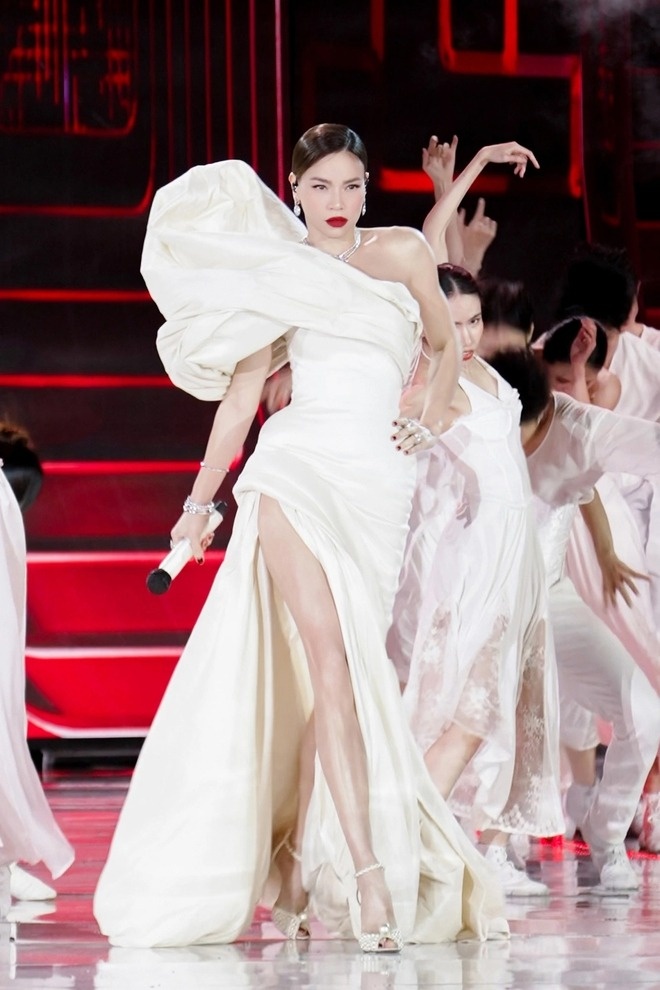 Kiểu ăn giúp Hồ Ngọc Hà giữ dáng, mẹ 3 con vẫn nuột nà