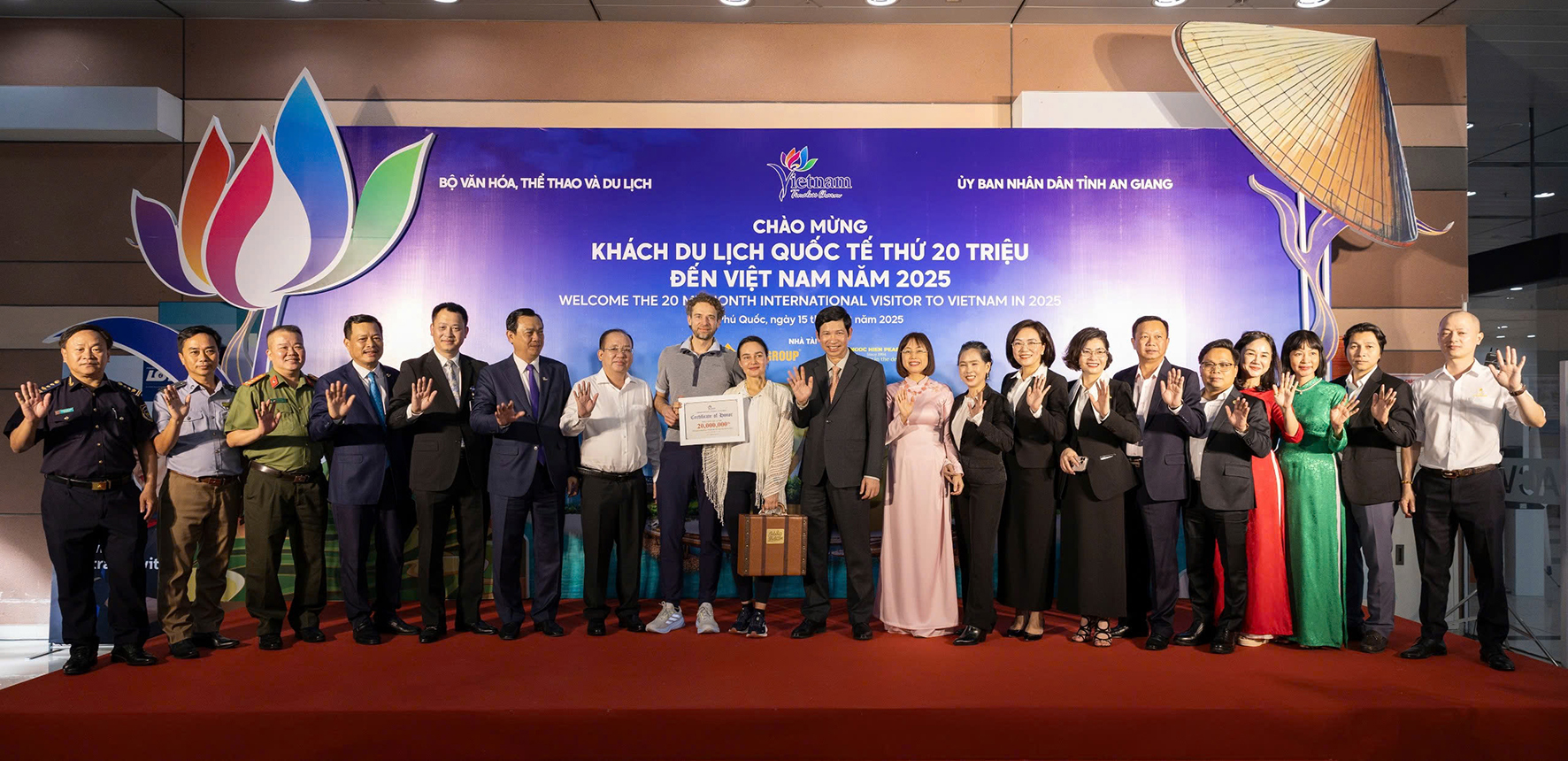 Việt Nam chạm mốc 20 triệu khách quốc tế: Kỷ lục về lượng, phép thử về chất- Ảnh 2.