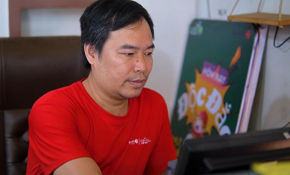 Kỹ sư mở quán cà phê kèm vé số ở Buôn Ma Thuột - Ảnh 1.