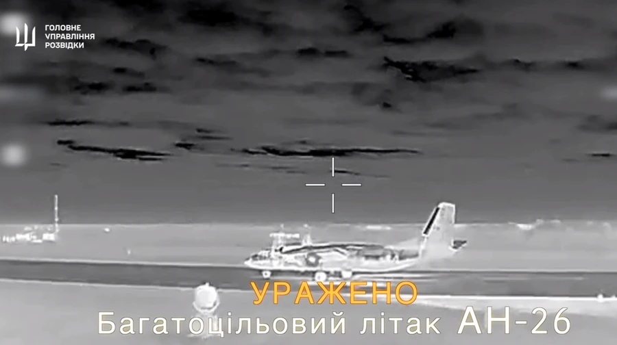 Kyiv tuyên bố vẫn giữ Siversk, ông Zelensky thị sát tiền tuyến 1 Chiến sự Ukraine ngày 1.388: Kyiv tuyên bố vẫn giữ Siversk, ông Zelensky thị sát tiền tuyến - Ảnh 1.