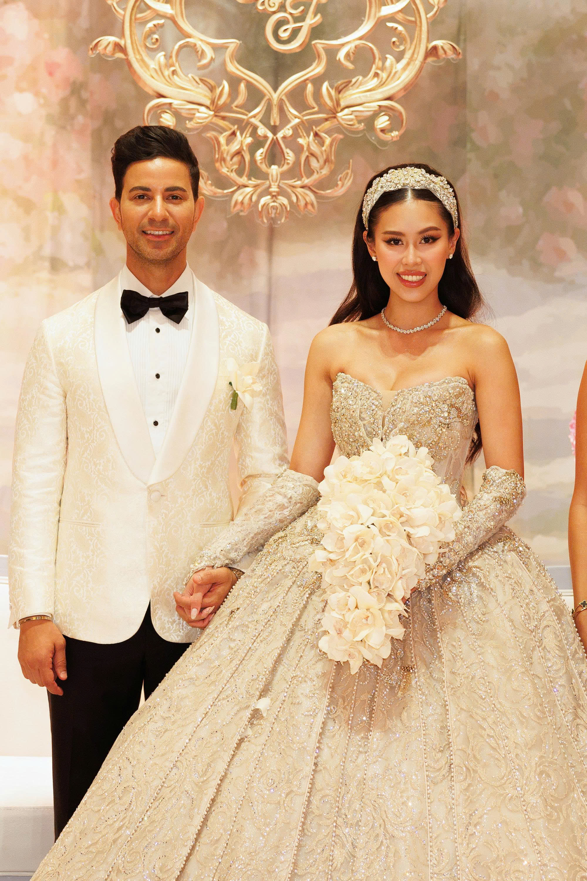 Lạ đời như tỷ phú Việt Nam, giao hết quyền hành cho vợ, đám cưới con gái tiết lộ 