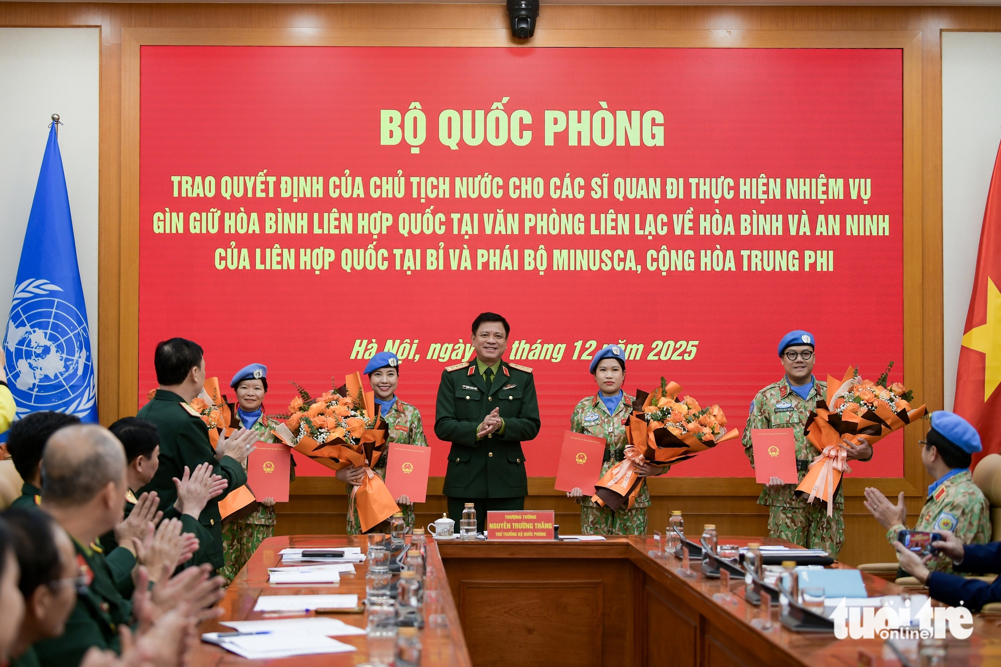 Lần đầu tiên Việt Nam có nữ sĩ quan trúng tuyển vào vị trí của Văn phòng Liên hợp quốc - Ảnh 1.