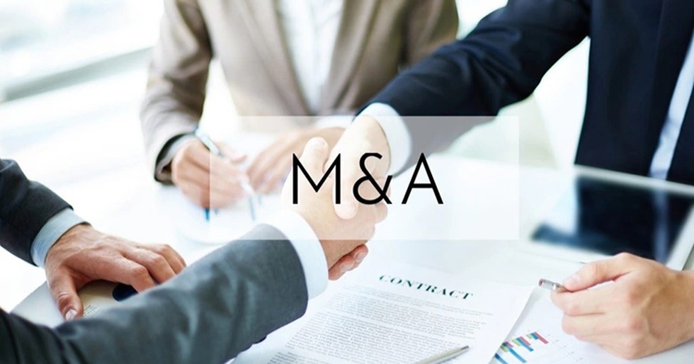 Làn sóng MA ngân hàng trở lại với những thương vụ tỷ USD - 1