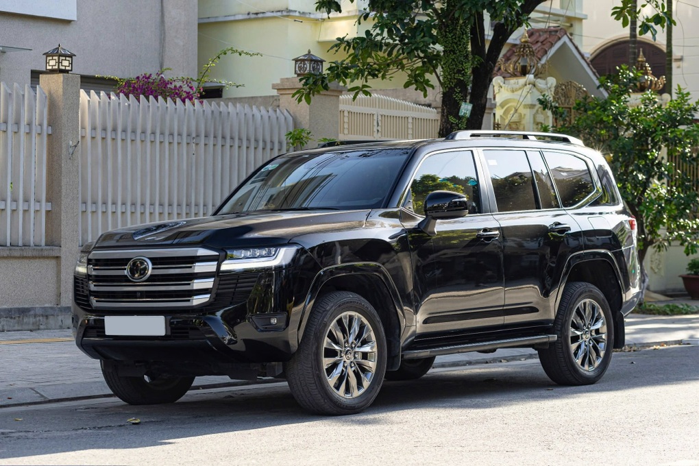 Land Cruiser bán chạy gấp đôi Kia Morning dù giá đắt gấp 10 lần - 1