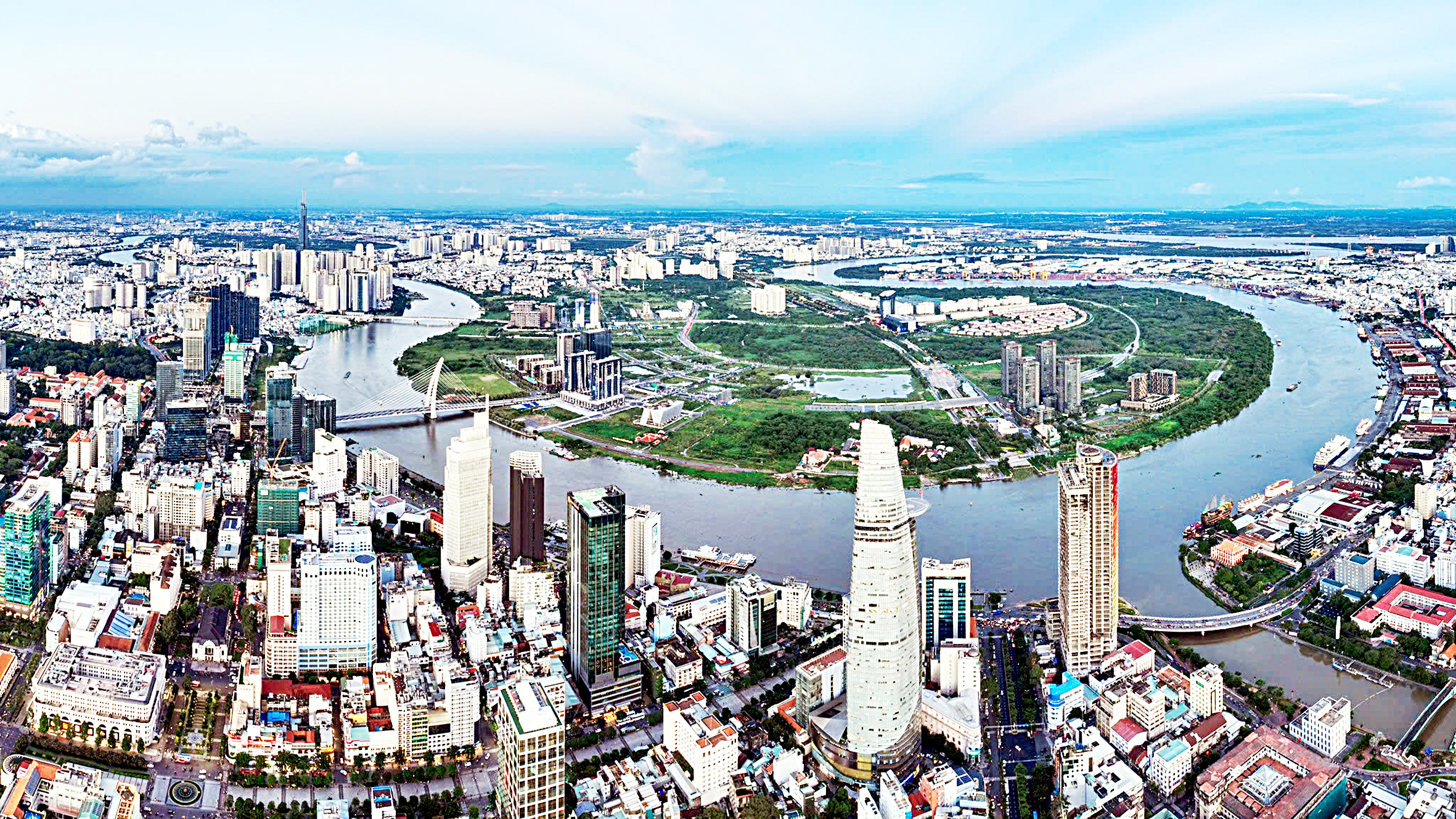 Lãnh đạo nhiệm kỳ mới phải dấn thân, dám quyết - Ảnh 1.