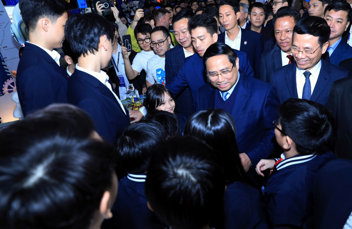 0806c956-881f-48f6-9a43-33a237353a70-jpe