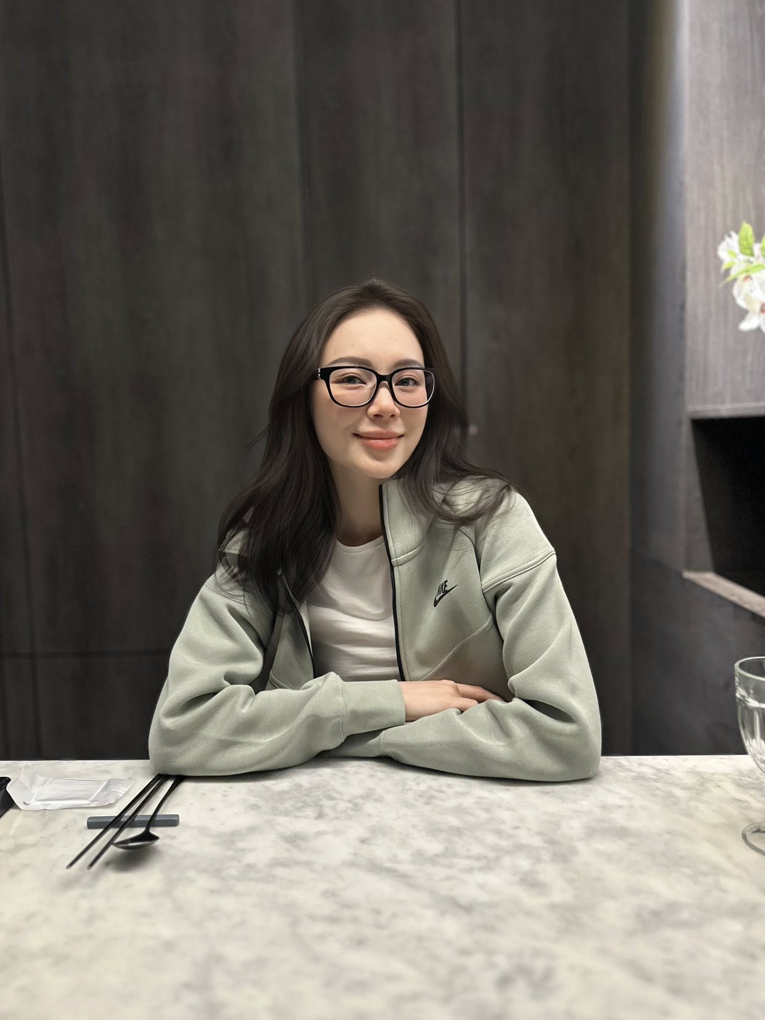 Linh Rin mang thai lần 2? cư dân mạng xôn xao trước Hình ảnh đáng nghi - Ảnh 2. Linh Rin mang thai lần 2? cư dân mạng xôn xao trước Hình ảnh đáng nghi - Ảnh 2.