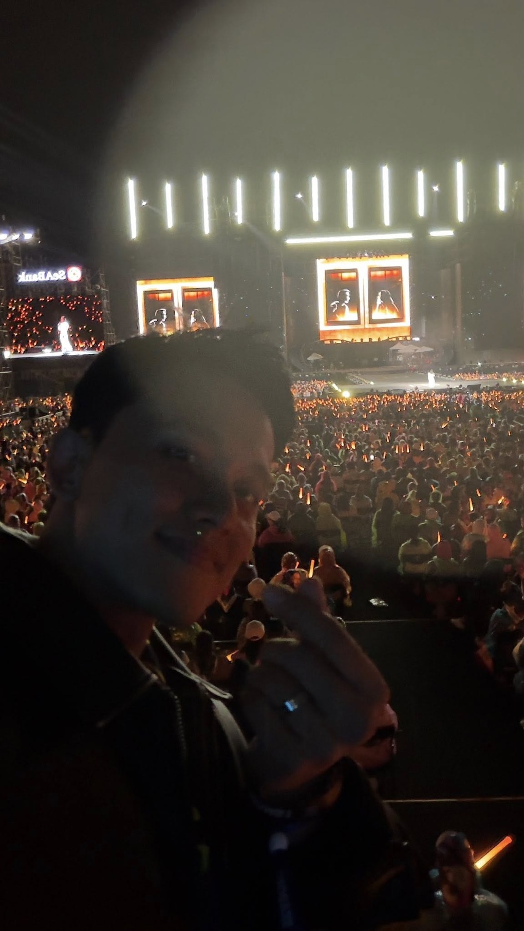 Lộ khoảnh khắc Mai Tài Phến đáp lại khi Mỹ Tâm gọi anh trước 40.000 người - 2