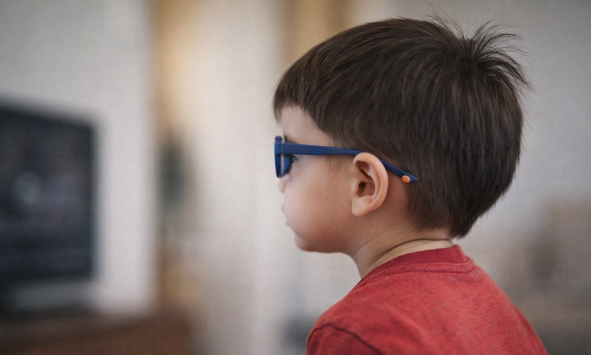 Loạn thị bẩm sinh có chữa khỏi không? 1 Loan thi bam sinh co chua khoi khong